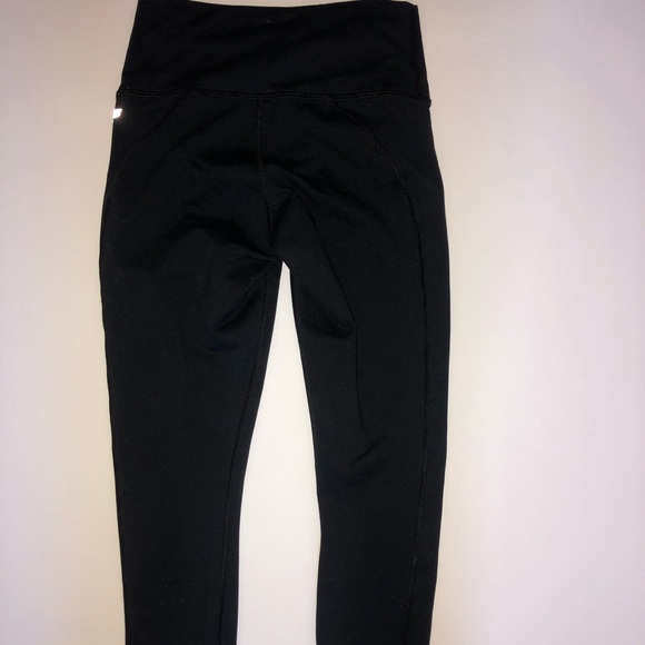 Fabletics leggings bundle - Picture 4 of 5